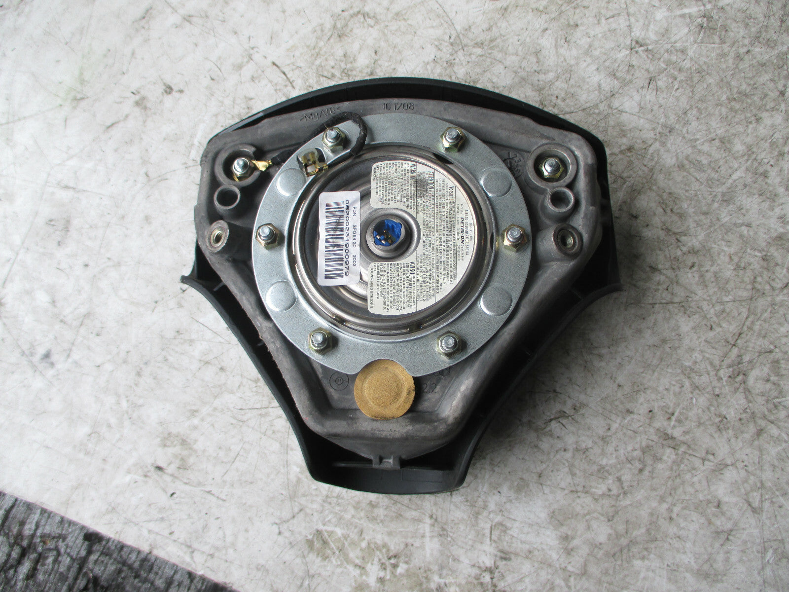 AUDI A3 A4 A6 2002 3 SPOKE STEERING WHEEL DRIVING AIRBAG ONLY 8E0880201