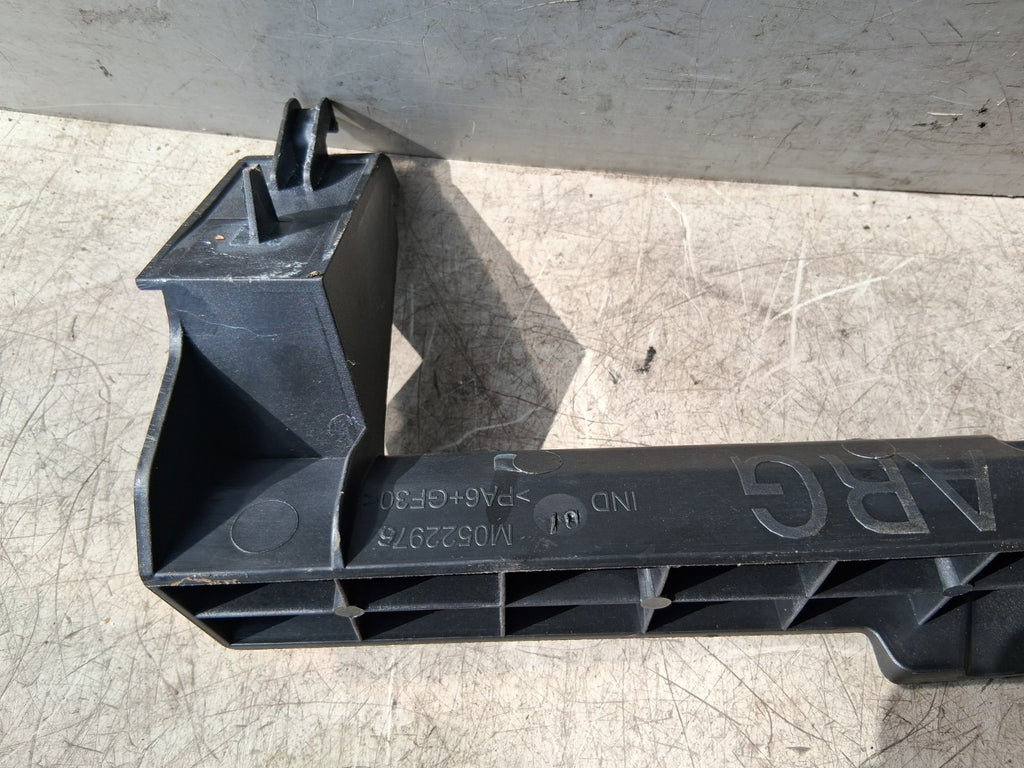2019 PEUGEOT 5008 MK2 NSR REAR PASSENGER SIDE DOOR CARD BRACKET 9814467380