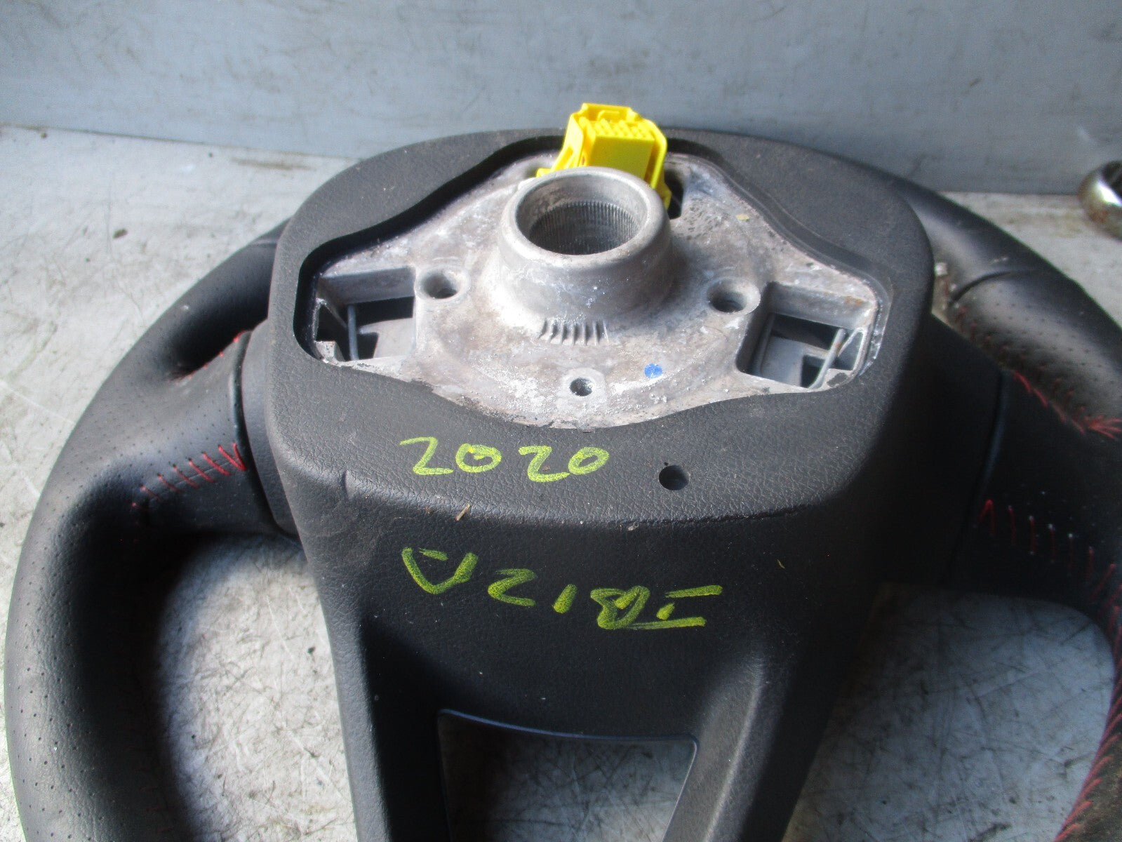 SEAT IBIZA FR 2020 MULTIFUNCTION STEERING WHEEL