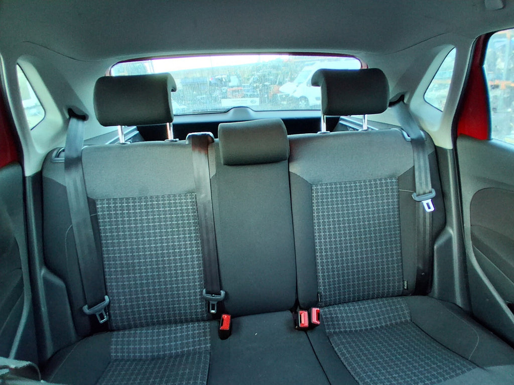 2017 VW VOLKSWAGEN POLO MK5 REAR SEAT CENTER CONSOLE BENCH SEAT COMPLETE