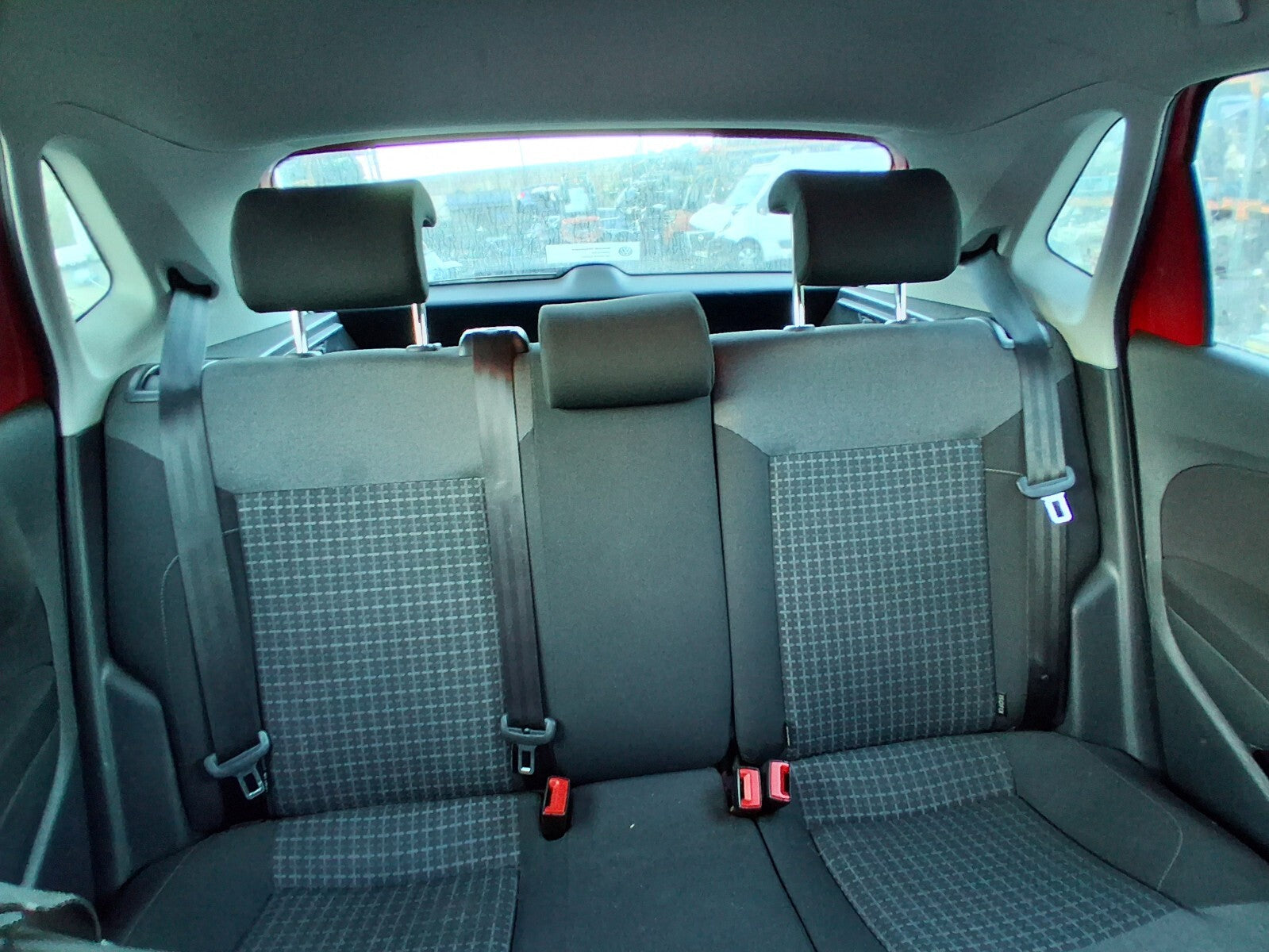 2017 VW VOLKSWAGEN POLO MK5 REAR SEAT CENTER CONSOLE BENCH SEAT COMPLETE