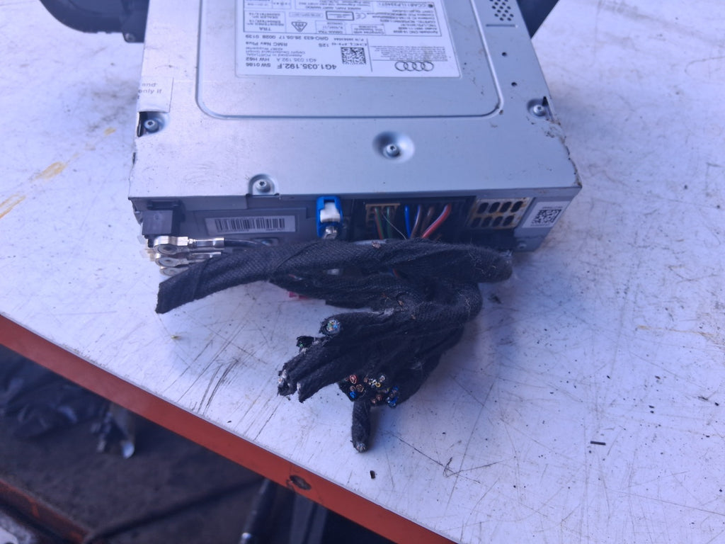 AUDI A6 C7 2017 RADIO CD PLAYER STEREO HEAD UNIT 4G1035192F