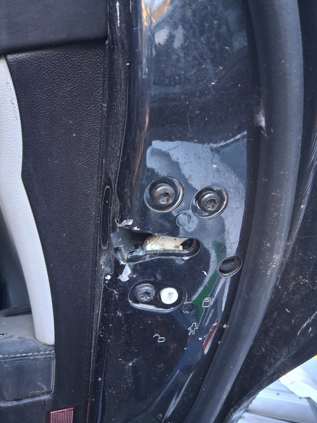 2018 ALFA ROMEO GIULIA 952 QUADRIFOGLIO OSR DRIVER SIDE REAR DOOR LOCK MECHANISM