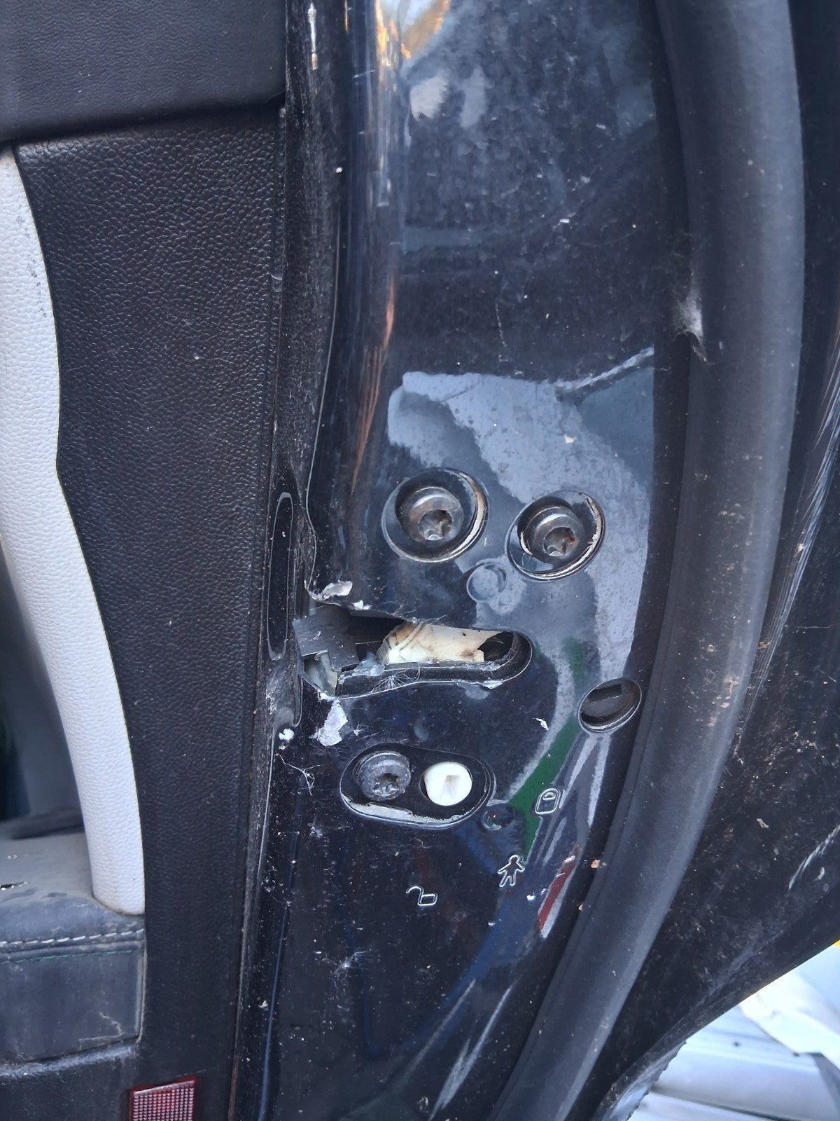 2018 ALFA ROMEO GIULIA 952 QUADRIFOGLIO OSR DRIVER SIDE REAR DOOR LOCK MECHANISM