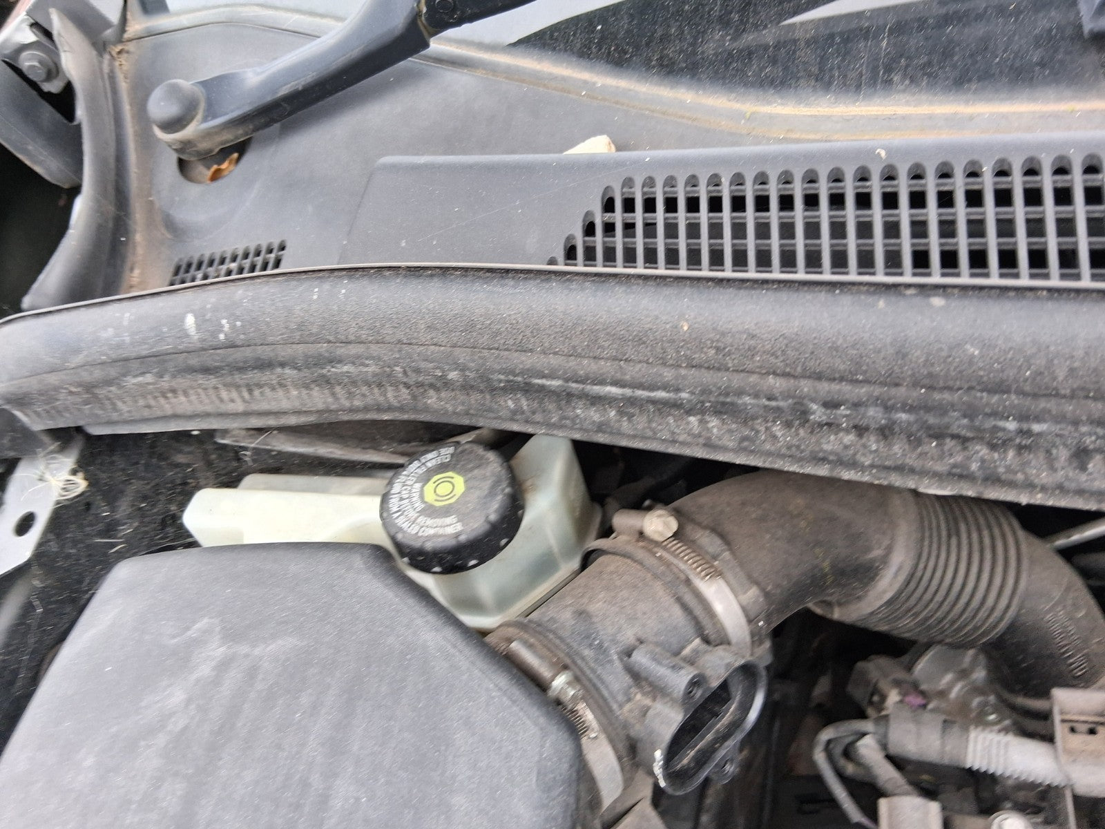 2017 VAUXHALL MERIVA B MK2 1.4 PETROL BRAKE FLUID RESERVOIR