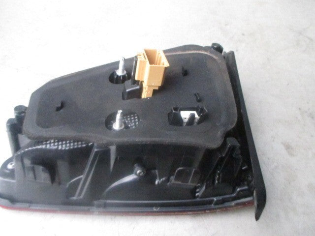 2019 VOLKSWAGEN GOLF NSR PASSENGER SIDE REAR OUTER TAIL LIGHT LAMP L90124376