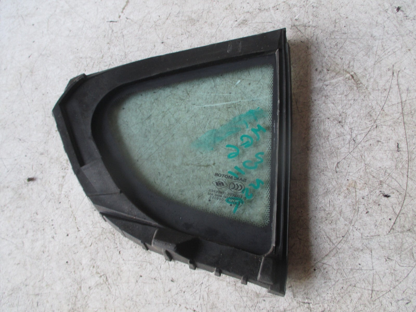 MG6 MK1 2011 5 DOOR NSR PASSENGER SIDE REAR QUARTER WINDOW GLASS
