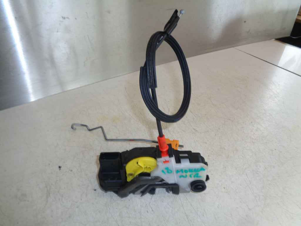 VAUXHALL MOKKA X 2018 NSR PASSENGER SIDE REAR DOOR LOCK MECHANISM 13579547