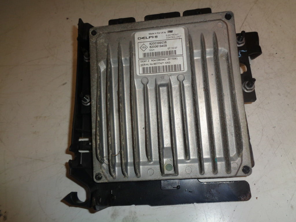 RENAULT MEGANE 2007 MK2 ECU ENGINE CONTROL MODULE 8200619409