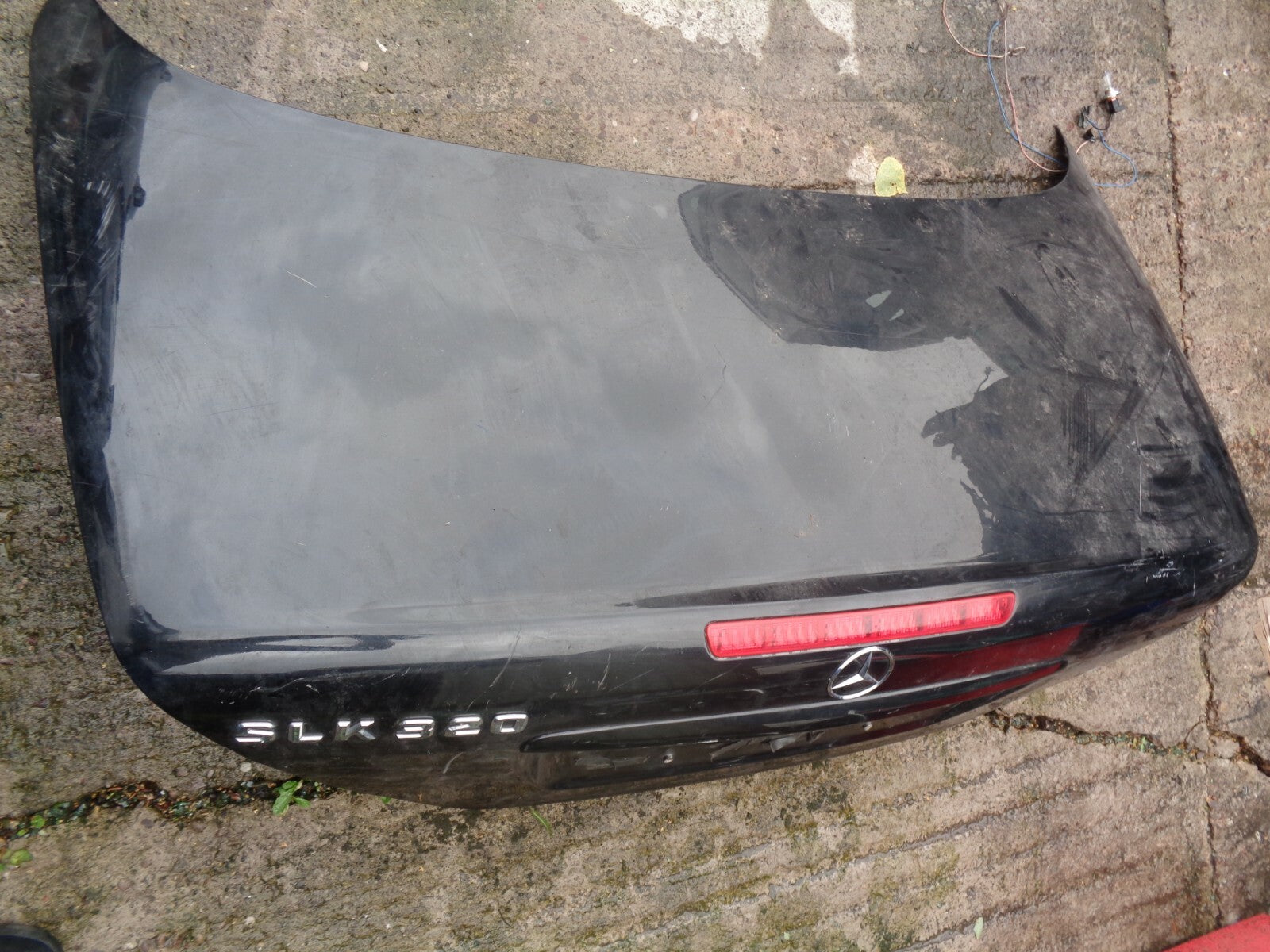 MERCEDES BENZ SLK 320 REAR BOOTLID BOOT TAILGATE BLACK