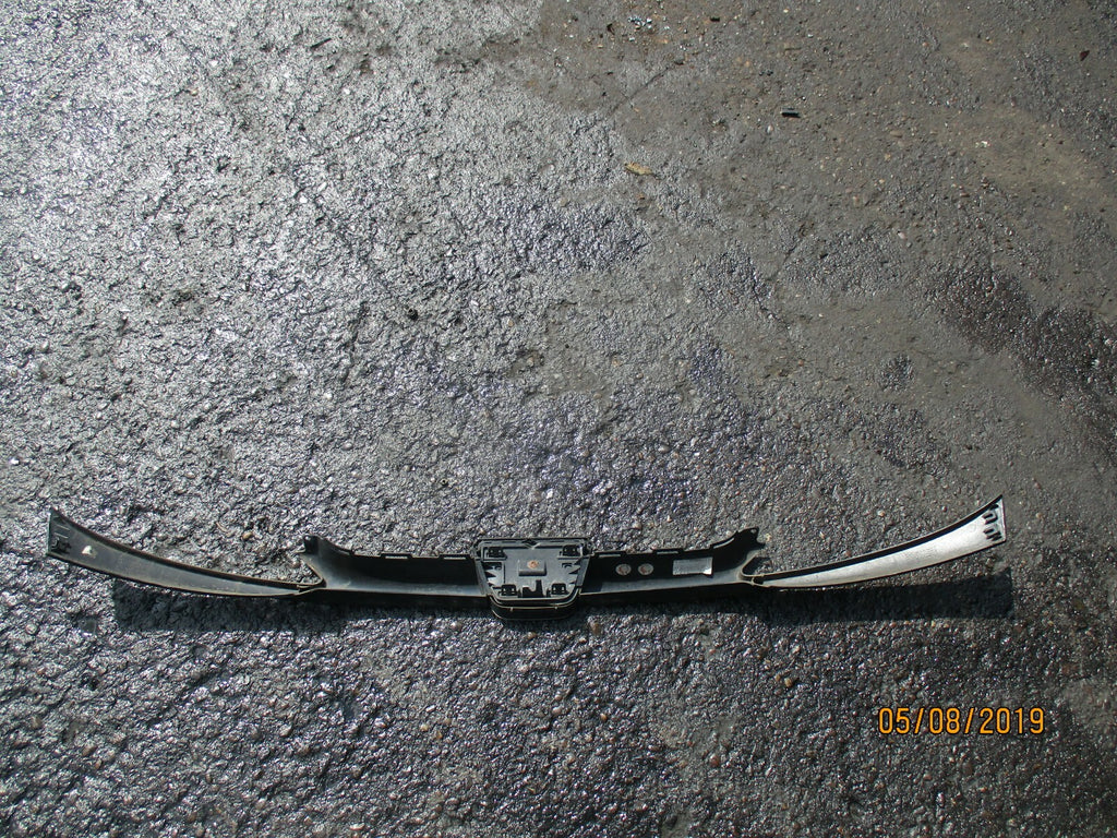 PEUGEOT 206 FRONT UPPER BUMPER GRILL & BADGE EMBLEM BLACK 9628691277