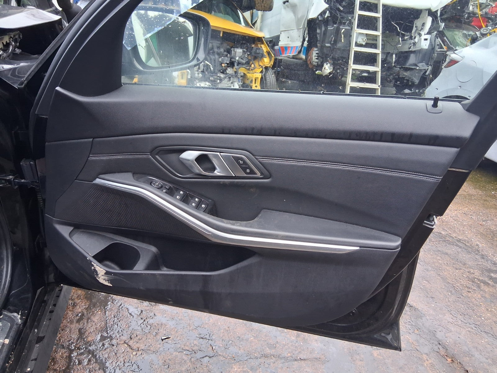 2019 BMW 3 SERIES G20 OSF DRIVER SIDE FRONT BLACK DOOR CARD PANEL