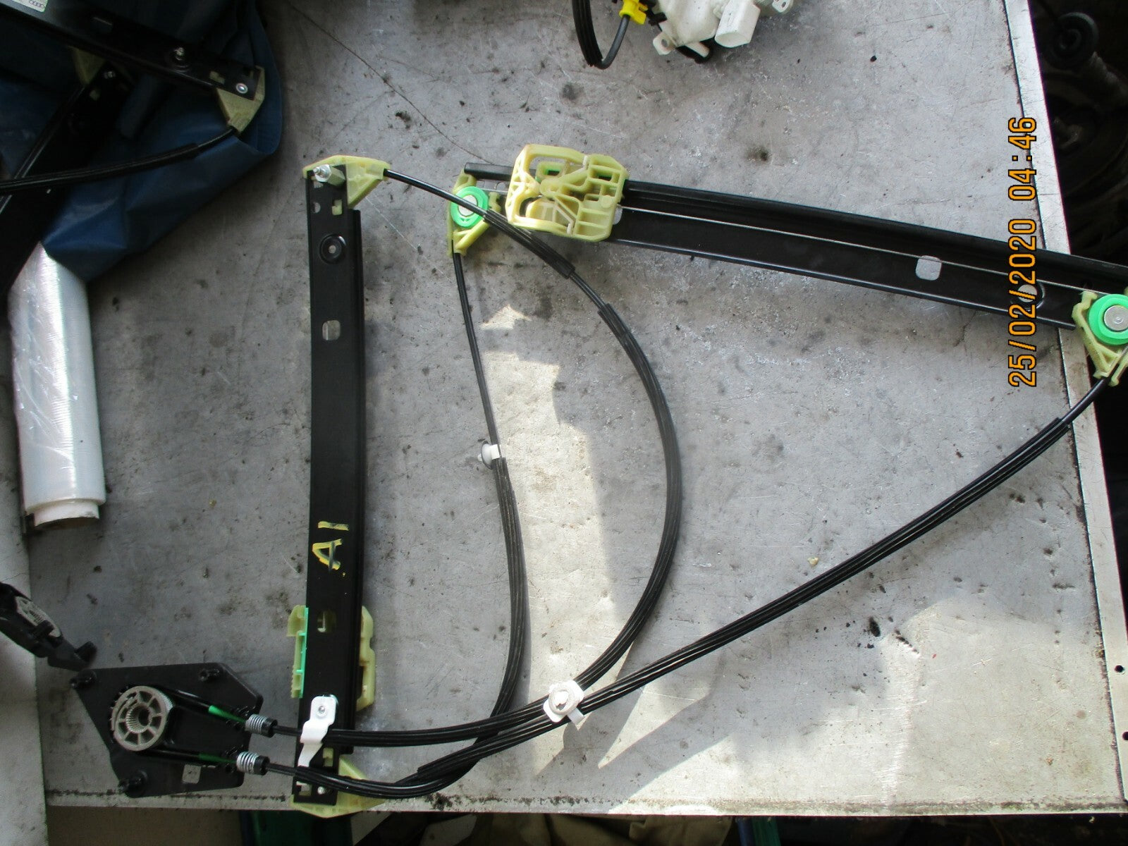 AUDI A1 MK1 8X 2018 3 DOOR NS PASSENGER SIDE DOOR WINDOW REGULATOR 8X3837461A