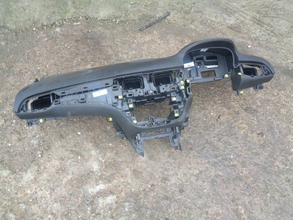 VAUXHALL CORSA E MK4 2016 DASHBOARD + NS PASSENGER SIDE AIRBAG