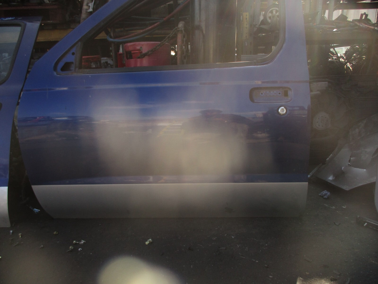 2002 NISSAN NAVARA D22 NSF PASSENGER SIDE FRONT LEFT BARE DOOR BLUE