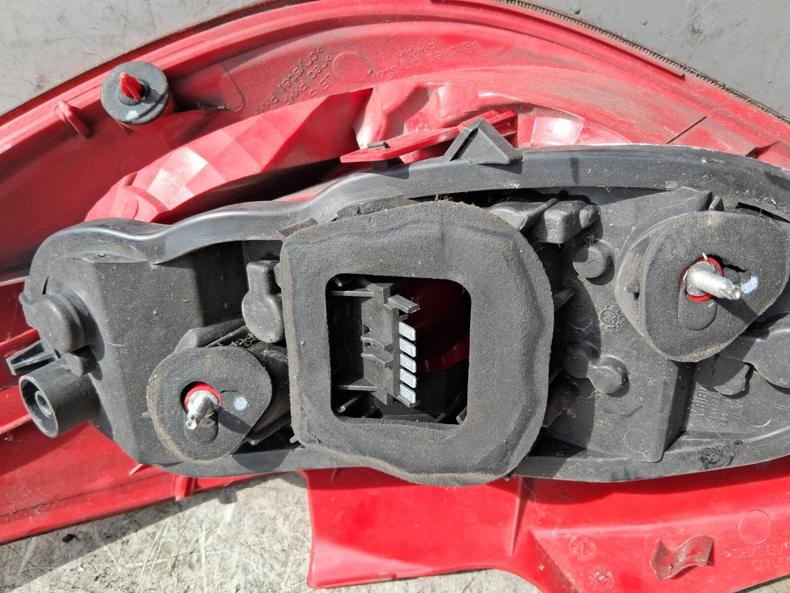 2012 VAUXHALL CORSA D NSR PASSENGER SIDE REAR LEFT TAIL LIGHT 89038962A