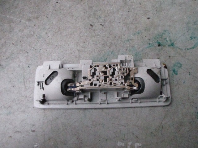 2013 VW GOLF MK7 INTERIOR REAR ROOF READING LIGHT 5G0947291JY20