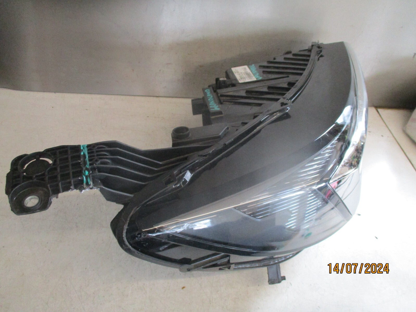 VAUXHALL GRANDLAND 2024 OSF DRIVER SIDE FRONT LED HEADLIGHT 9850139280