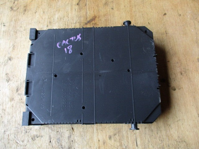 CITROEN C4 CACTUS 2018 FUSE RELAY BOX 9819851280