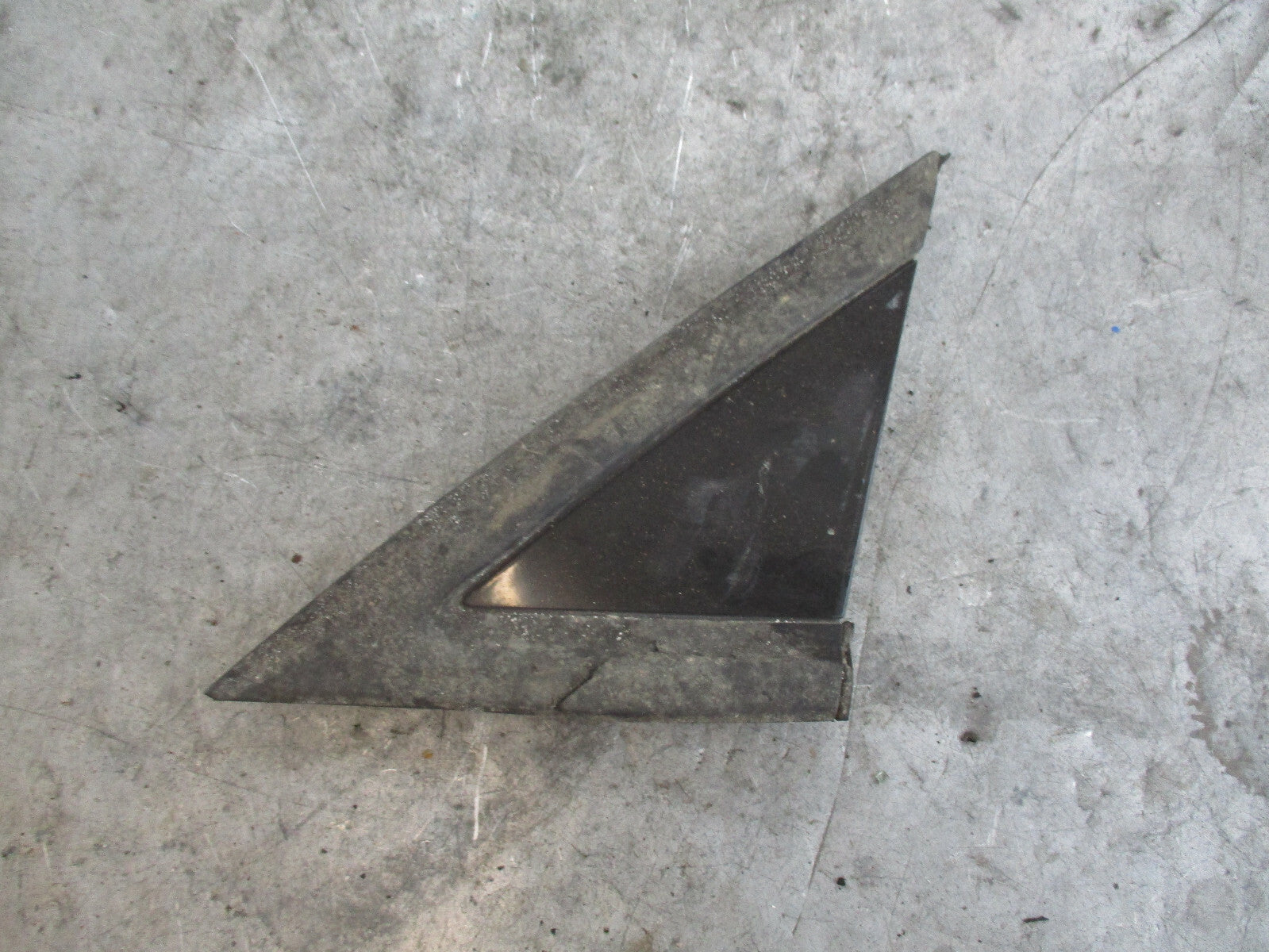 CITROEN C8 NS PASSENGER SIDE WING CORNER TRIM PAIR 1487588077