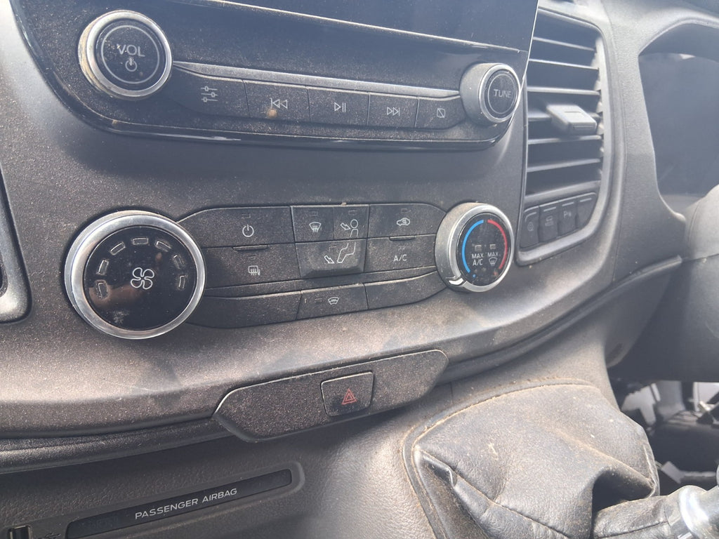 2021 FORD TRANSIT MK8 HEATER CLIMATE CONTROL SWITCH PANEL