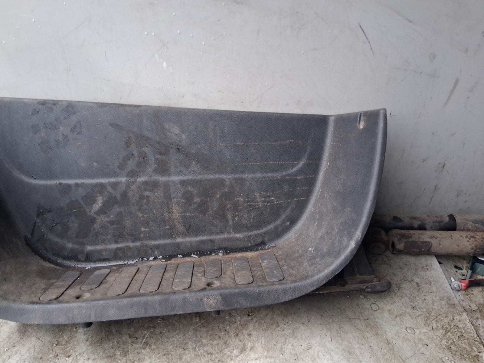 2020 RENAULT MASTER MK3 NSF PASSENGER SIDE FRONT LEFT DOOR STEP TRIM 769520009R