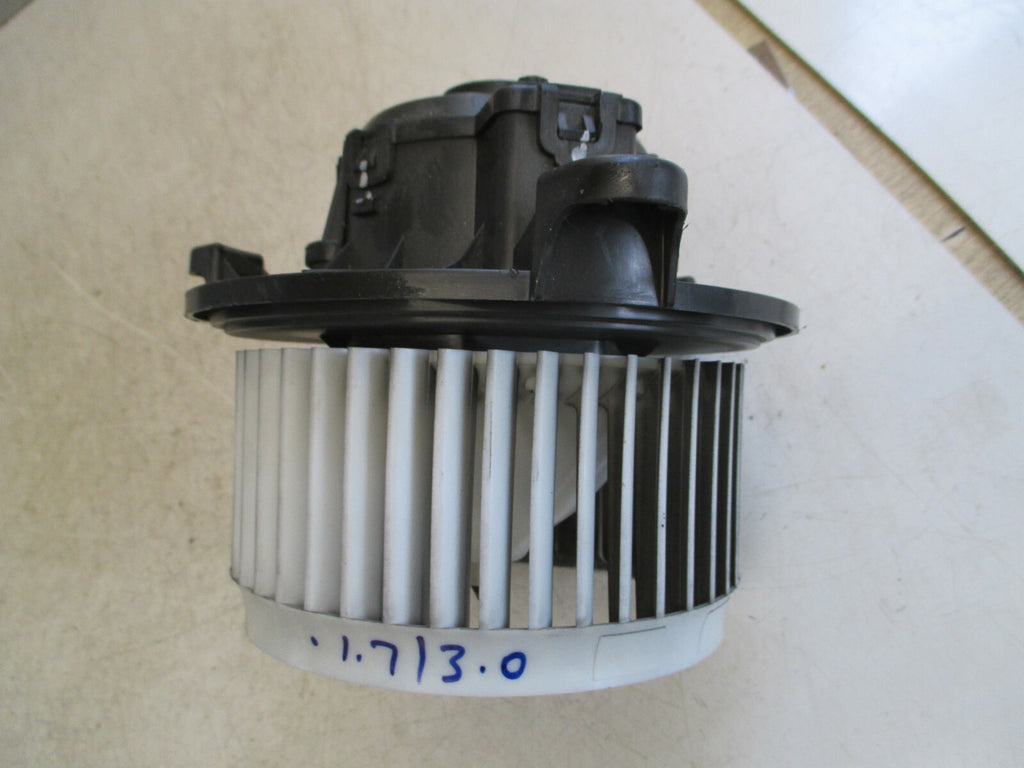 FORD ECOSPORT 2017 HEATER AIR FAN BLOWER MOTOR ASSEMBLY UNIT AV1119846BB