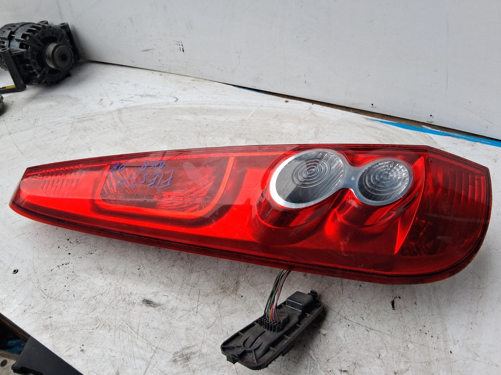 2006 FORD FIESTA MK6 NSR PASSENGER SIDE REAR LEFT TAIL LIGHT