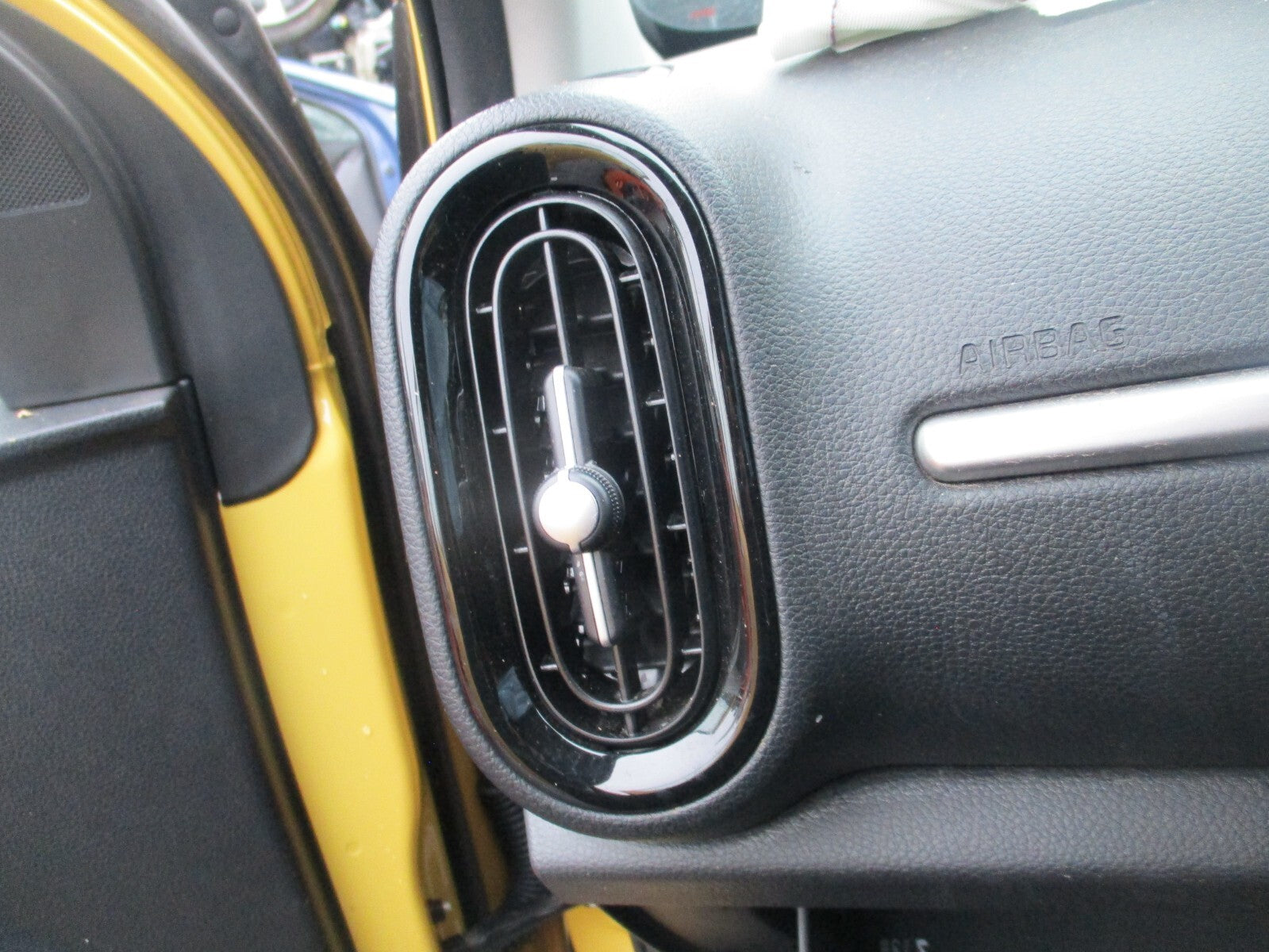 2023 KIA PICANTO MK3 JA NSF PASSENGER SIDE FRONT DASHBOARD AIR VENT