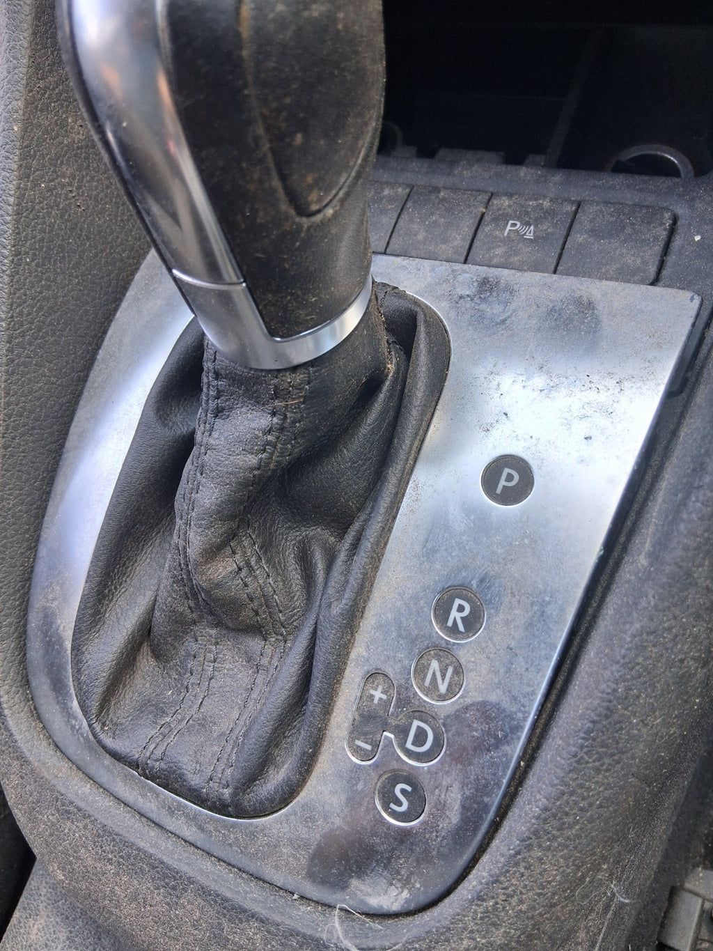 2012 VW VOLKSWAGEN GOLF MK6 DSG AUTO AUTOMATIC GEAR STICK GEAR SHIFTER