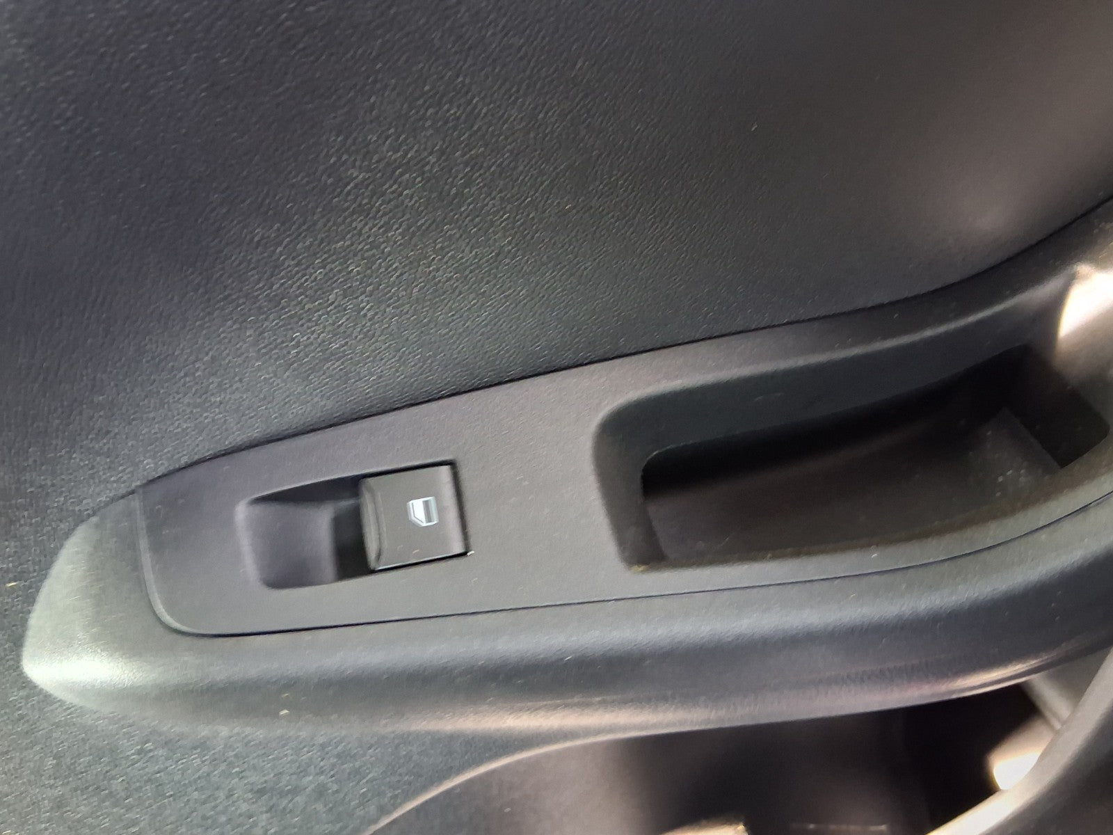 2023 FORD FIESTA MK8 OSR DRIVER SIDE REAR RIGHT WINDOW CONTROL SWITCH