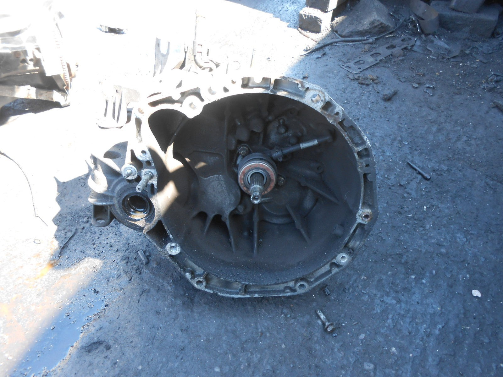 RENAULT MEGANE MK2 1.9 DCI (F9Q800) 6 SPEED MANUAL GEARBOX ND0001 ND0 001