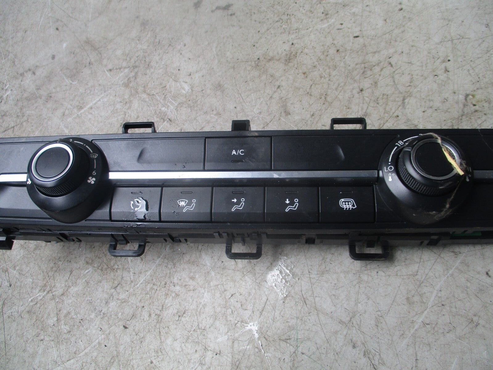 PEUGEOT PARTNER 2019 HEATER AC CLIMATE CONTROL SWITCH PANEL 98340416ZD