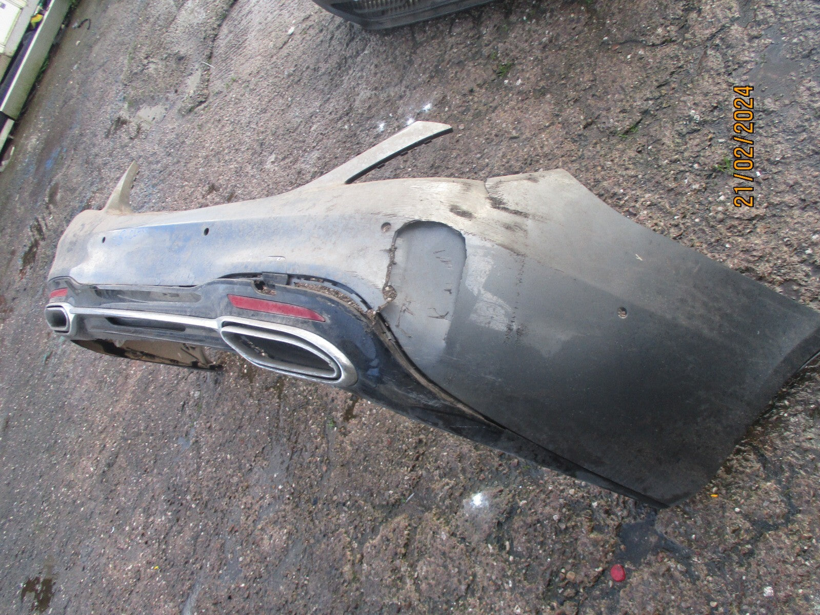 MERCEDES BENZ S CLASS W222 2017 REAR BUMPER DIFFUSER GREY DAMAGED