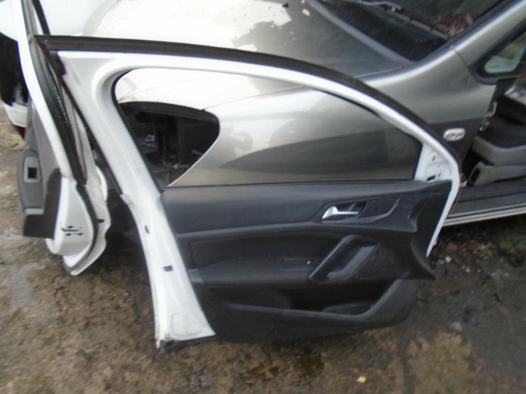 PEUGEOT 308 2018 MK2 T9 NSF FRONT PASSENGER SIDE COMPLETE DOOR