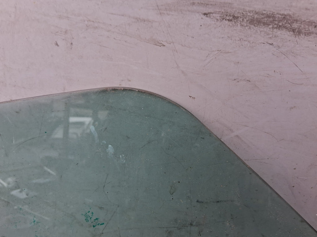 2021 FORD TRANSIT NSF PASSENGER SIDE FRONT LEFT QUARTER WINDOW GLASS BK31V21419A
