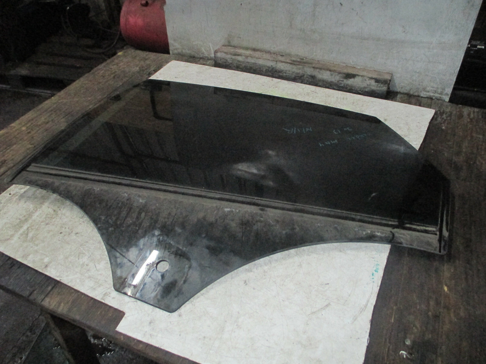 FORD MONDEO MK4 2013 NSR PASSENGER SIDE REAR DOOR WINDOW GLASS