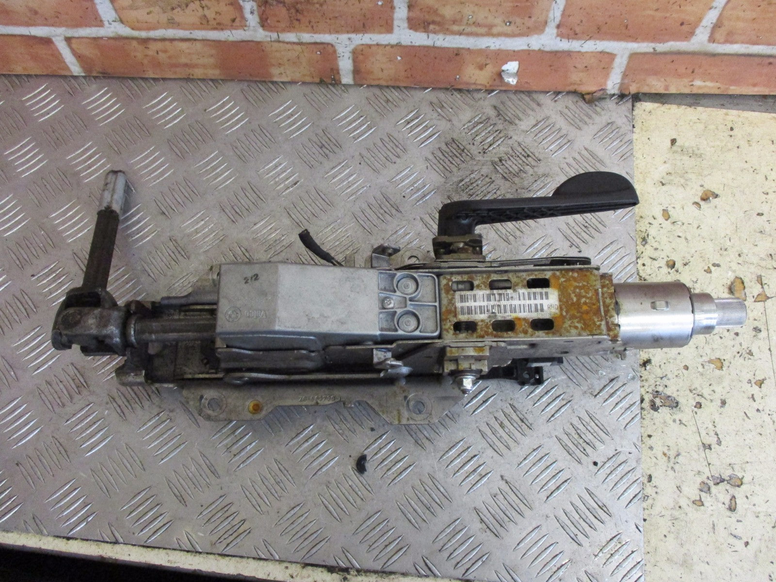 BMW MINI R52 2006 COOPER S 2006 1.6 STEERING COLUMN ZG-563739-I