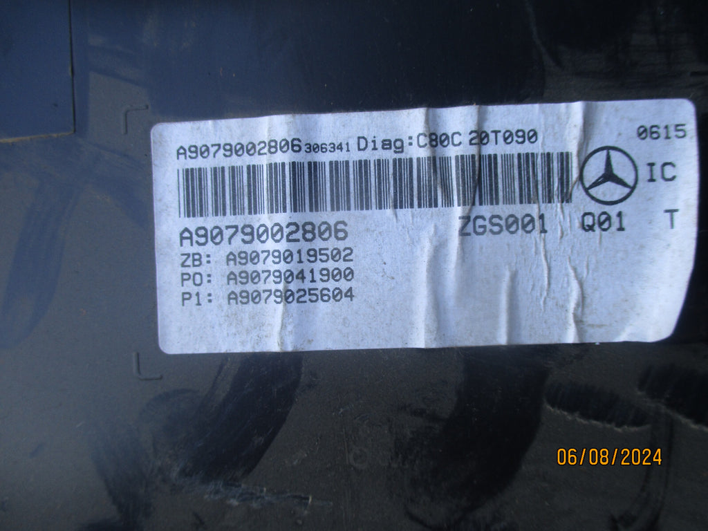 2020 MERCEDES BENZ 2.1 DIESEL SPRINTER SPEEDOMETER CLUSTER A9079002806