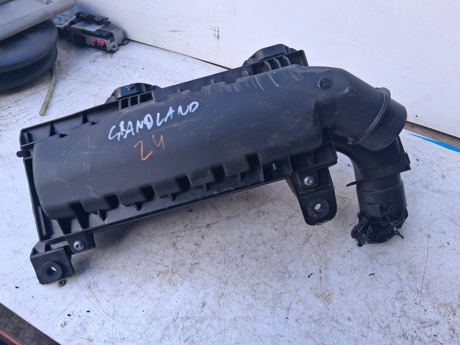 2024 VAUXHALL GRANDLAND 1.2 PETROL INTAKE MANIFOLD 9812735680