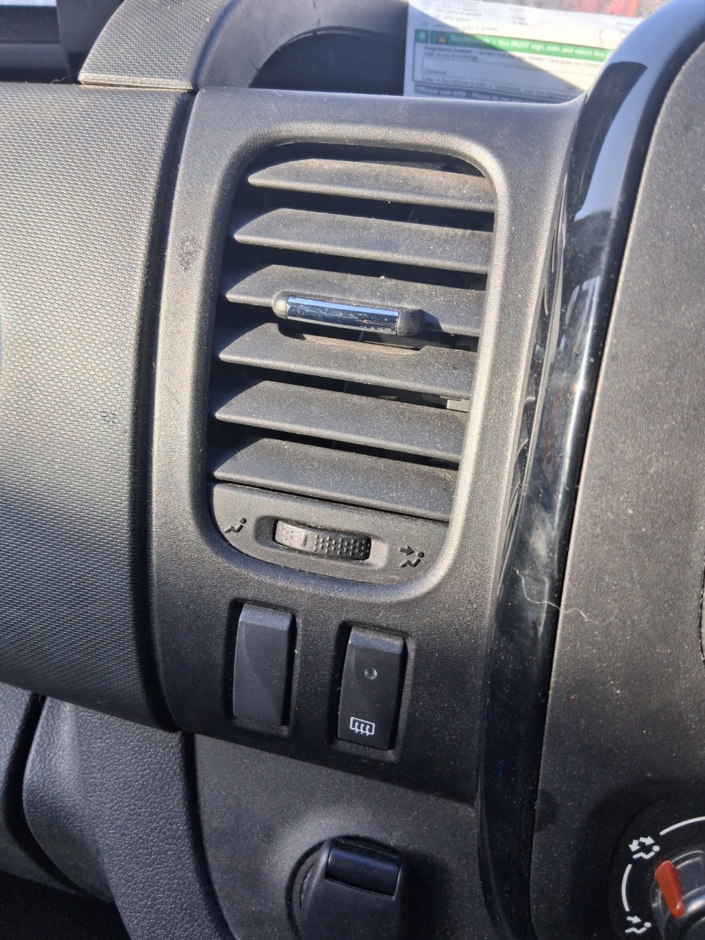 2017 VAUXHALL VIVARO MK2 BOTH FRONT DASHBOARD CENTRE  AIR VENTS
