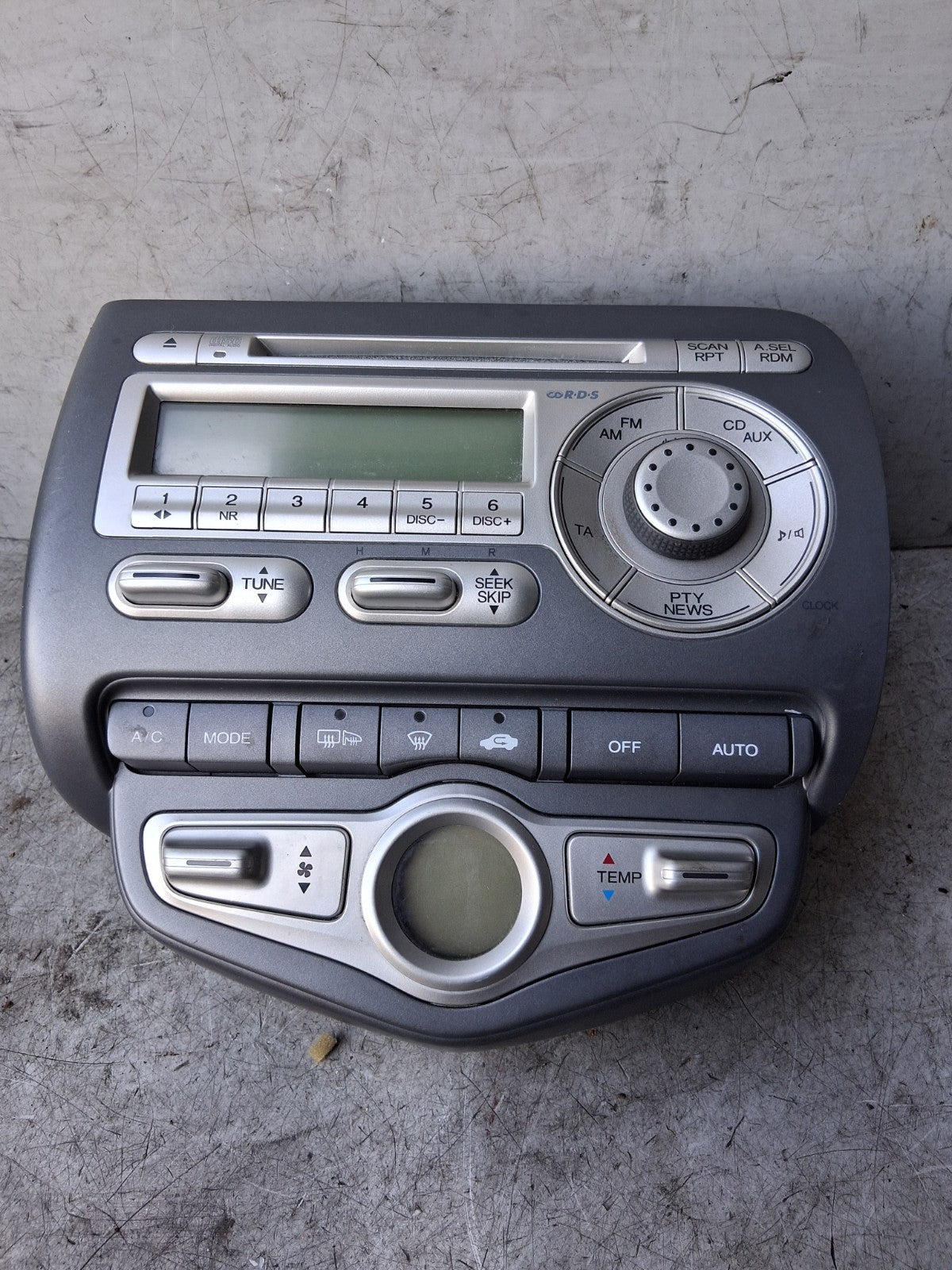 2007 HONDA JAZZ MK2 RADIO STEREO HEAD UNIT WITH CLIMATE CONTROL PANEL 39100SAAE4