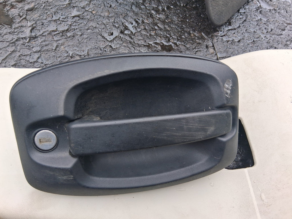 2024 FIAT DUCATO MK3 FACELIFT OSF DRIVER SIDE FRONT EXTERIOR DOOR HANDLE 233346