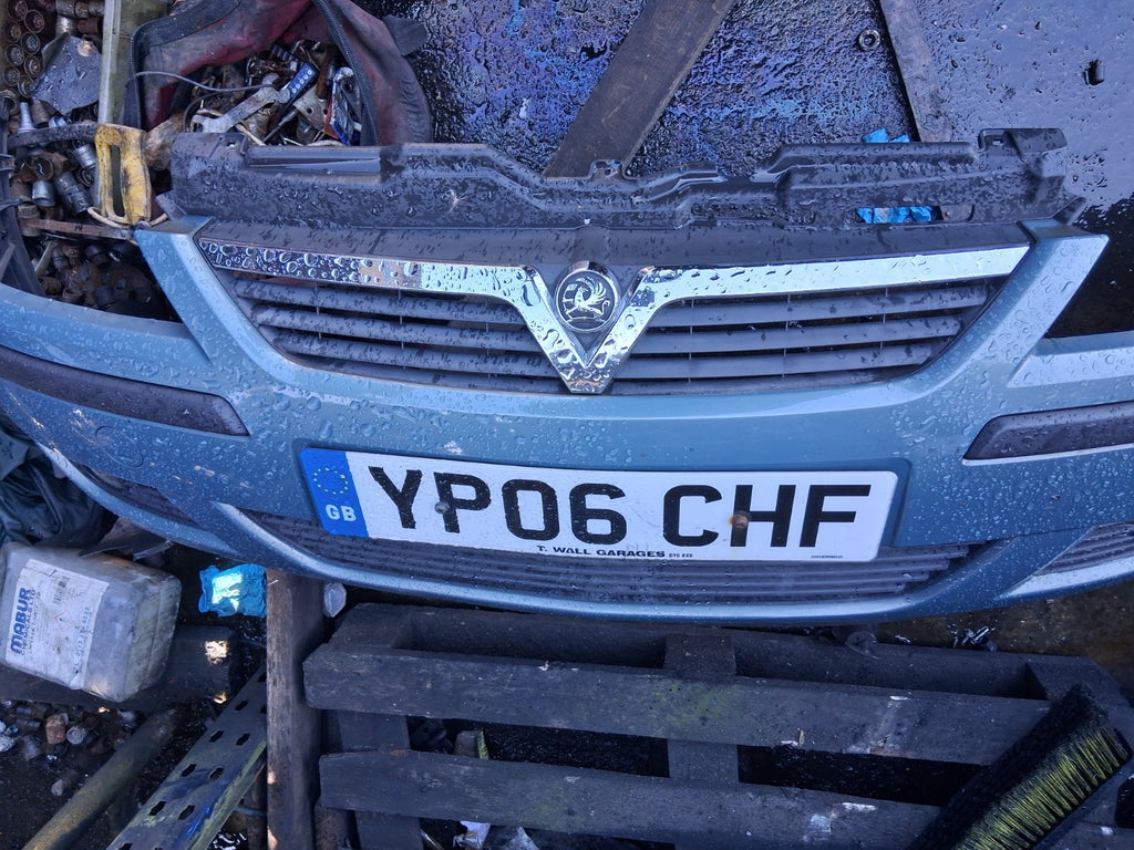 2006 VAUXHALL CORSA C COMPLETE FRONT BUMPER CHROME GRILL BADGE GRILLE BLUE