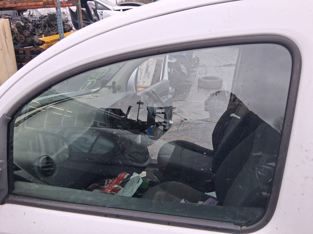 2016 MERCEDES CITAN W415 NSF PASSENGER SIDE FRONT LEFT WINDOW GLASS