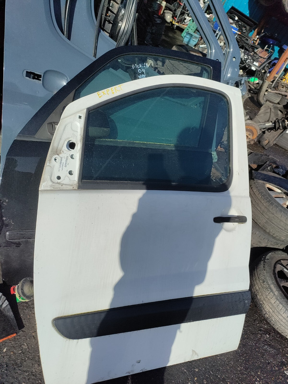 2007 PEUGEOT EXPERT MK2 NSF PASSENGER SIDE FRONT BARE DOOR WHITE