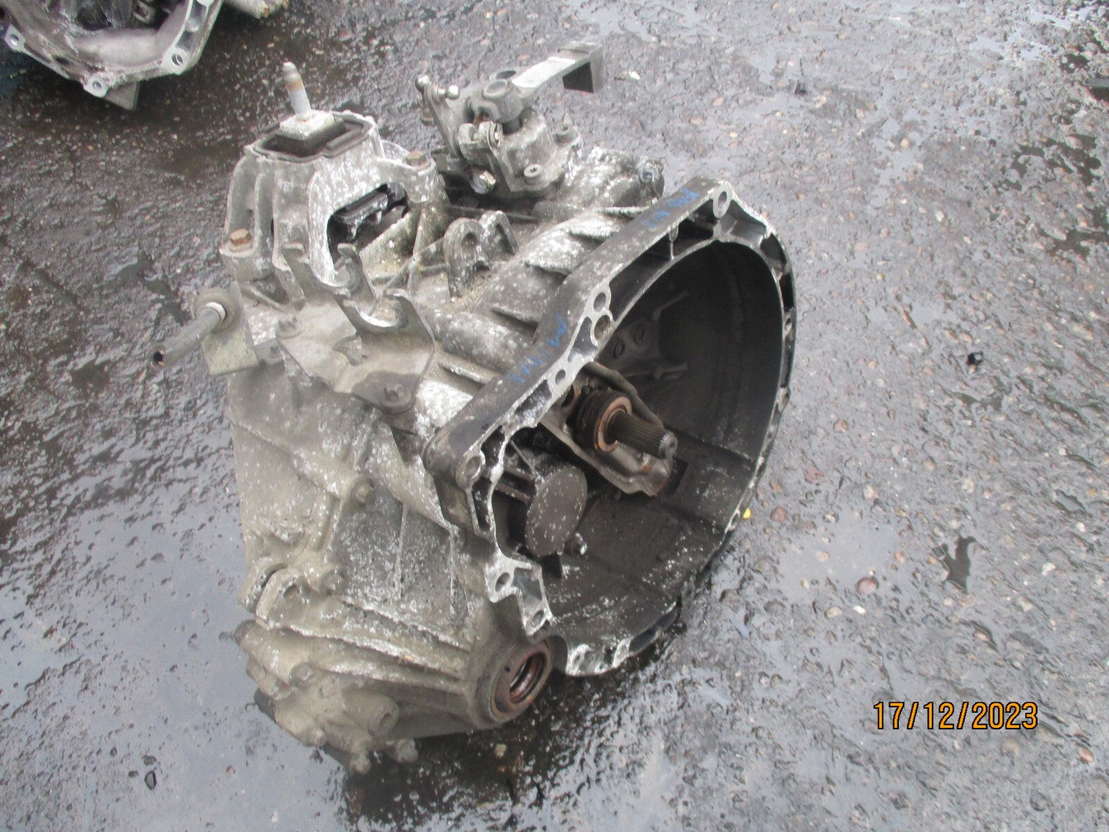 BMW MINI ONE R56 2009 1.6 DIESEL 6 SPEED MANUAL GEARBOX 7568721