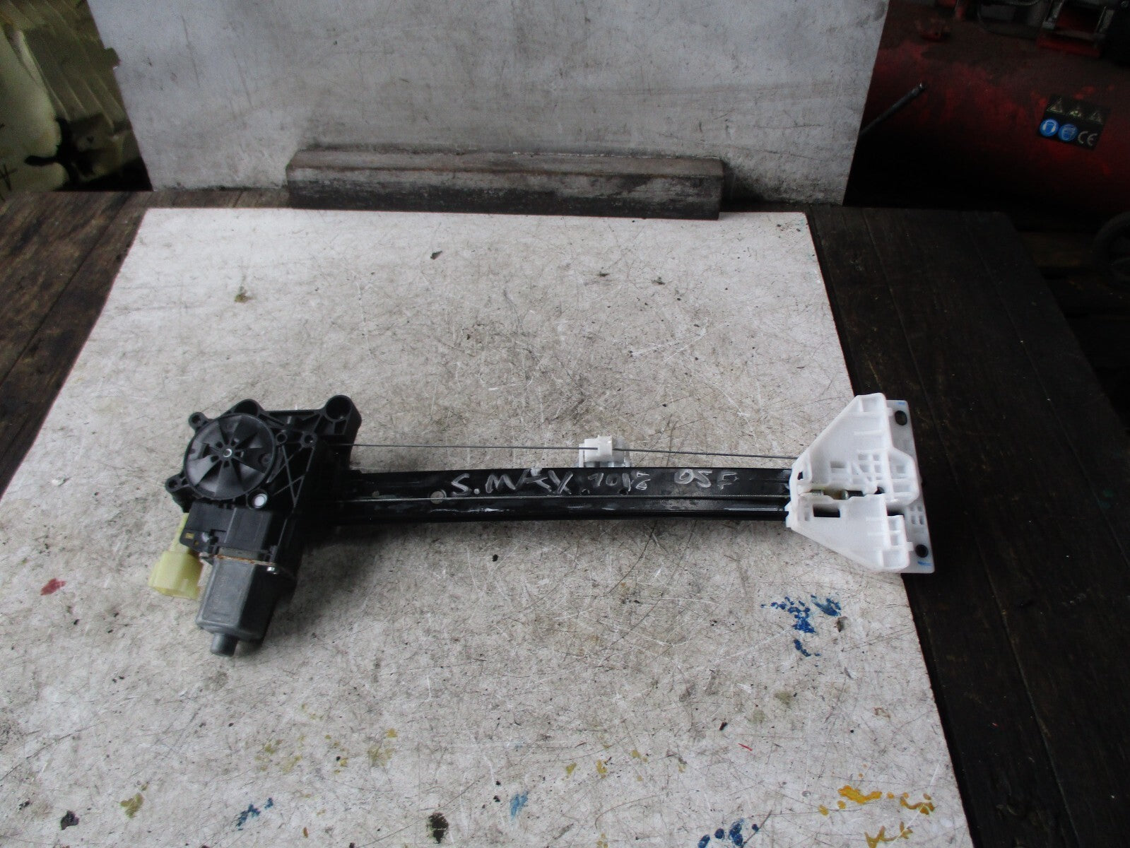 FORD S-MAX 2018 OSF DRIVER SIDE REAR WINDOW REGULATOR & MOTOR EM28R2700AE