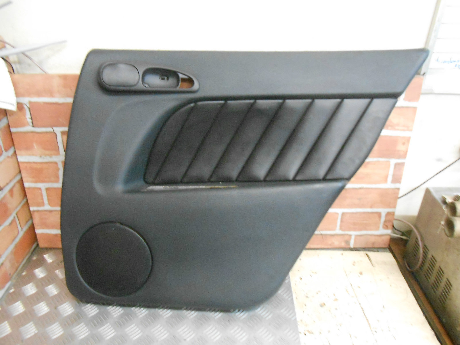 ALFA ROMEO 156 2004 OSR DRIVER SIDE REAR INTERIOR DOOR CARD LEATHER PANEL