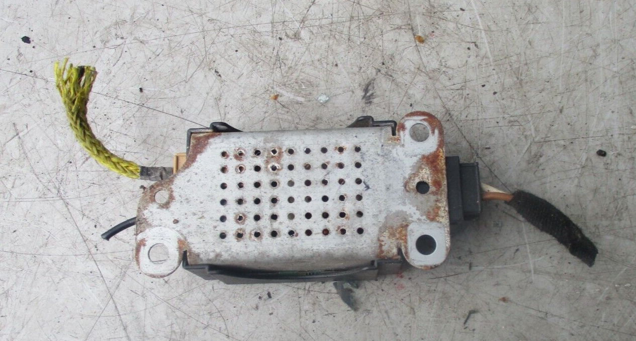 VW VOLKSWAGEN GOLF MK5 2007 ANTENNA AERIAL AMPLIFIER AMP 1K6035570F